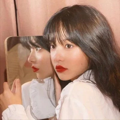 女机械人